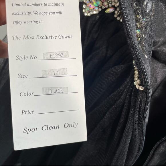 NWT Milano Formals Black Silver Beaded Mesh Keyhole Open Back Formal Prom 10 - Picture 8 of 12